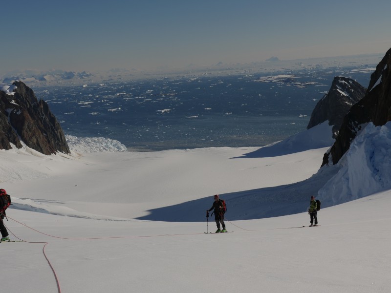 Antartica sur le mont Scott © yvan estienne