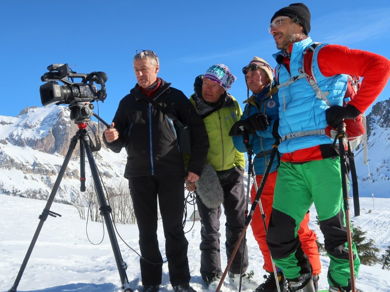tournage au col de Lautaret avec Lionel Daudet © Le Dauphiné Libéré Audrey Lungo